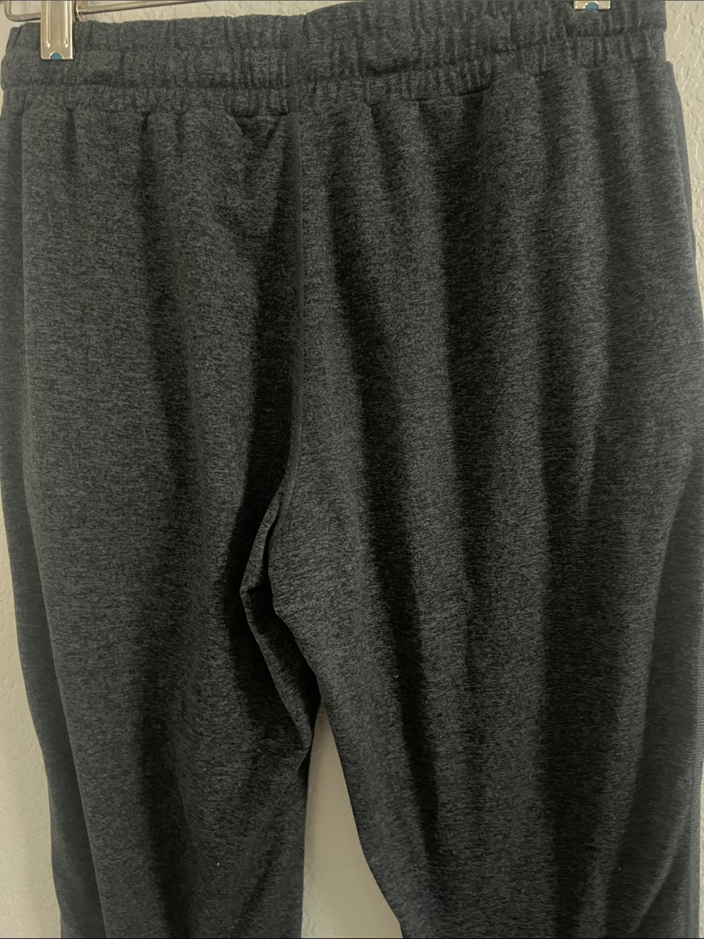 Vuori The Rise, The Shine Performance Joggers In Charcoal Heather.Size XS - Picture 6 of 8